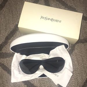 BNIB YSL black sunglasses with dust bag & YSL wipe